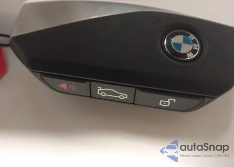 2025 BMW X6 xDrive40I z USA, uszkodzony, nr VIN 5UX33EX08S9Z28157